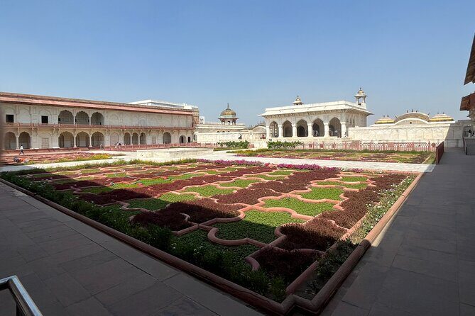 Taj Mahal & Agra Fort Tour from Delhi By Car with 5* Lunch - What to Expect on the Tour: A Step-by-Step Breakdown