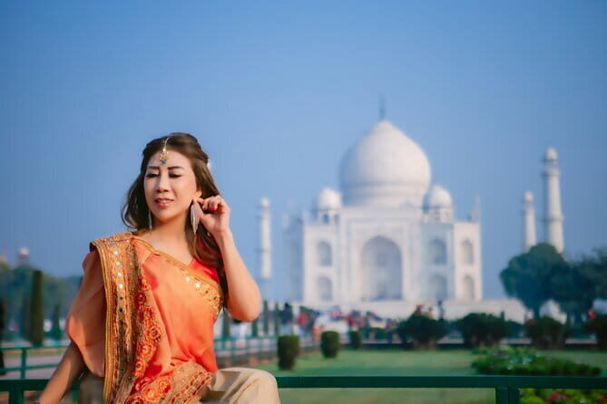 Taj Mahal & Agra Sameday Tour from Delhi by Car with 5 Star Lunch - Key Points