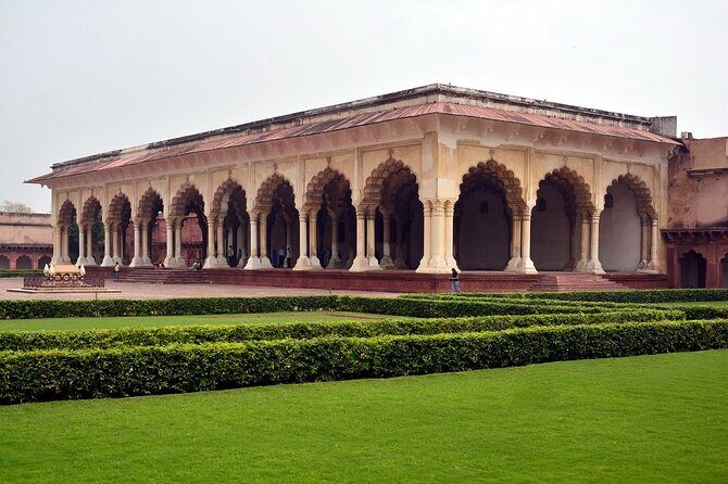 Taj Mahal and Agra Fort Private Full Day Tour By Car - FAQ