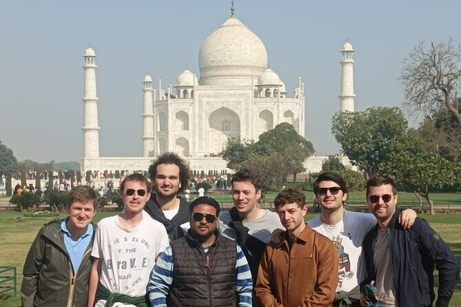 Taj Mahal and Agra Tour by Superfast Gatimaan Train From Delhi - Visiting Agra Fort