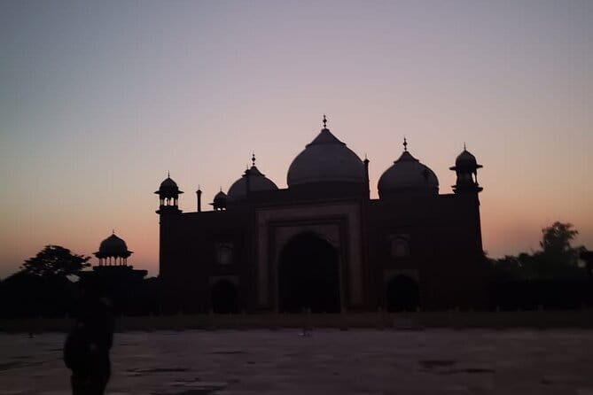 Taj Mahal and Mausoleum Private Guided Tour with Express Entry - The Experience from the Traveler’s Perspective