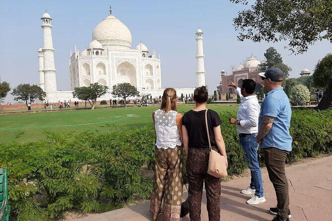 Taj Mahal, Baby Taj and Agra Fort Private Day Tour From New Delhi - What Makes This Tour Stand Out?