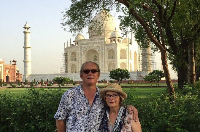 Taj Mahal Day Tour From Delhi By Private Cab -All Inclusive - The Experience: What Will You Feel?