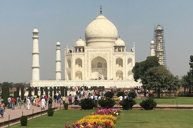 Taj Mahal Day Tour From Delhi By Private Cab -All Inclusive - FAQ