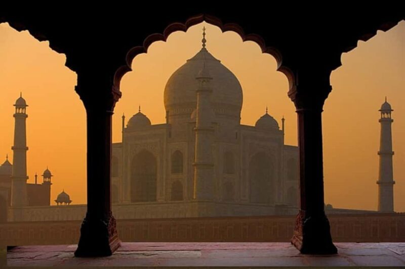 Taj mahal luxury Tour with Private car, guide & 5* lunch - Authenticity and Authentic Experience