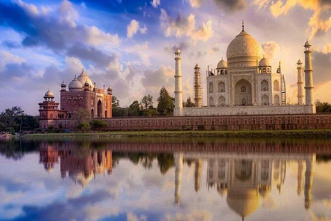 Taj Mahal Private Day Tour By Gatimaan Train from Delhi - The Sum Up