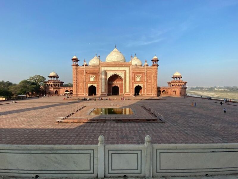Taj Mahal Sunrise and Agra Fort Private Day Trip from Delhi - Who Should Consider This Tour?