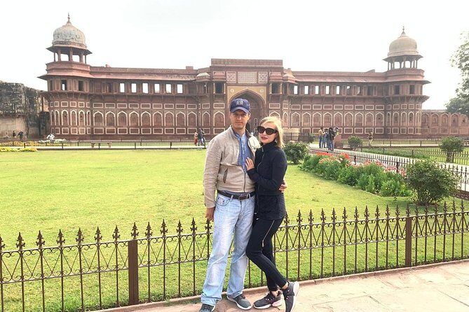 Taj Mahal tour from Mumbai or Bangalore or Hyderabad with flight - An In-Depth Look at the Tour Experience