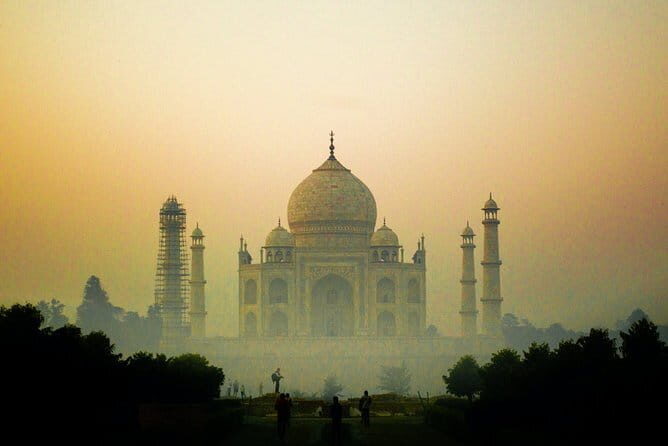 Taj Mahal Tour India By Train With Lunch And Entrance Tickets - Value for Money