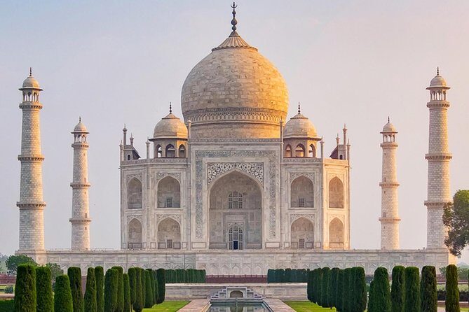 Taj Mahal with Agra Fort Skip-the-Line tickets & guide - Who Should Book This Tour?