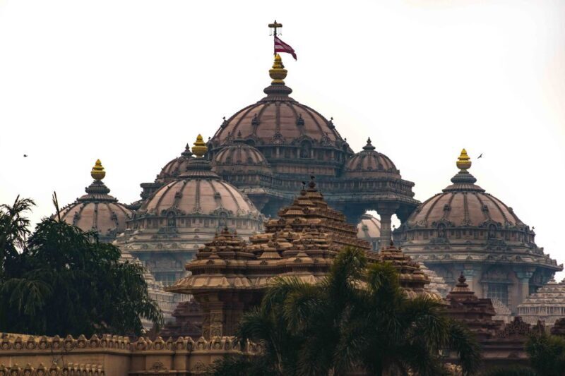 Taj & Time-Honored Delhi: A Guided 2-Day Journey - Who Is This Tour Best Suited For?