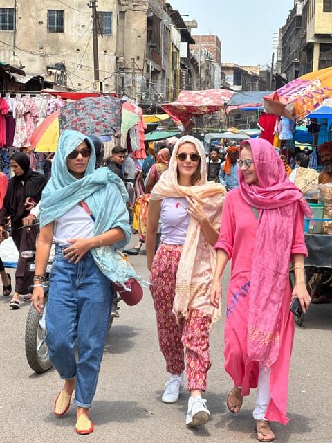 Taj Tuk tuk tour with skip the line - FAQ