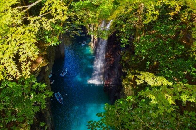 Takachiho Gorge Miyazaki Day Private Tour From Fukuoka - Key Points