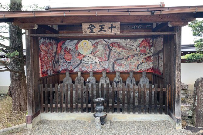 Takayama & Shirakawago 3 days tour - Day 1: Discovering Shirakawago and its Heart