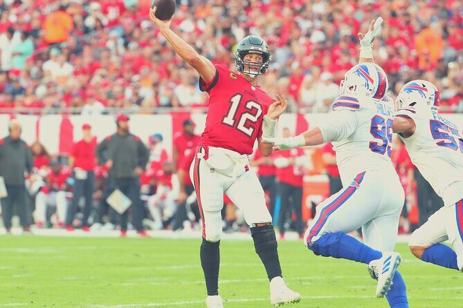 Tampa Bay Buccaneers Football Game at Raymond James Stadium - A Well-Organized Day at Raymond James Stadium