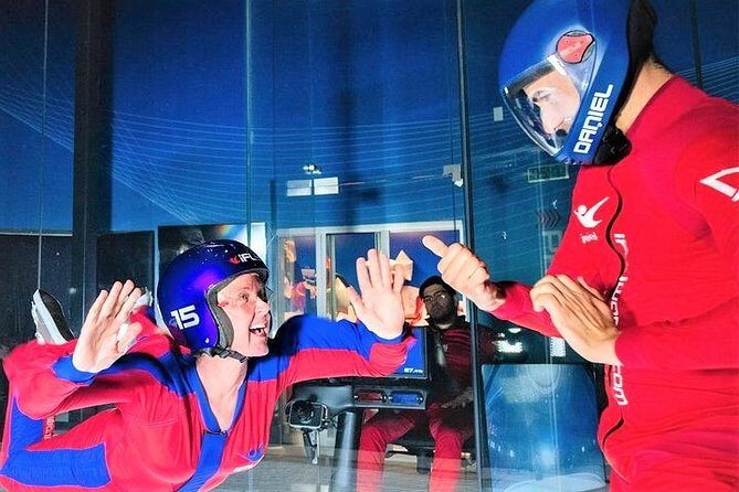 Tampa Indoor Skydiving Experience with 2 Flights & Personalized Certificate - What to Expect During the Experience