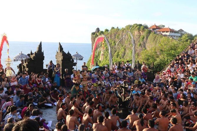 Tanah Lot and Uluwatu Temple Tour Including Seafood Dinner at Jimbaran Beach - A Deep Dive into the Experience