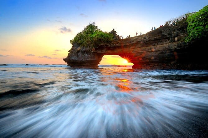 Tanah Lot Sunset Tour with Kecak Show and Dinner - Introduction