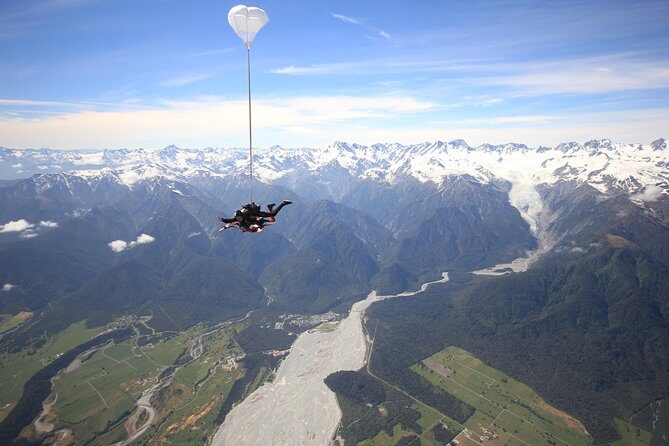 Tandem Skydive 16,500ft from Franz Josef - Final Words
