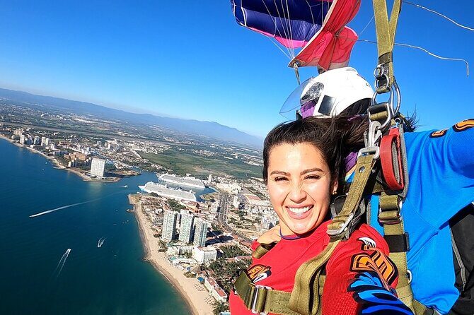 Tandem Skydive in Puerto Vallarta With Beach Landing - Key Points