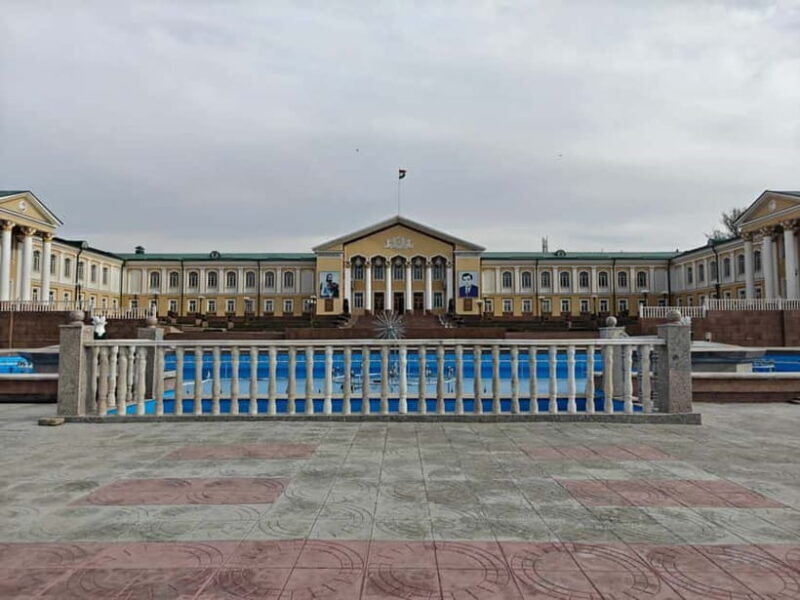 Tashkent: Discover Historic Khujand Markets, Mosques & More - FAQ