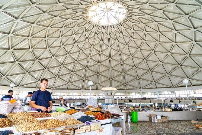Tashkent Soviet Architecture (Modernism) and Subway station tour. - Who Should Take This Tour?