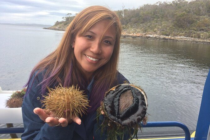 Tasmanian Seafood Gourmet Full-Day Cruise Including Lunch - A Deep Dive into the Experience