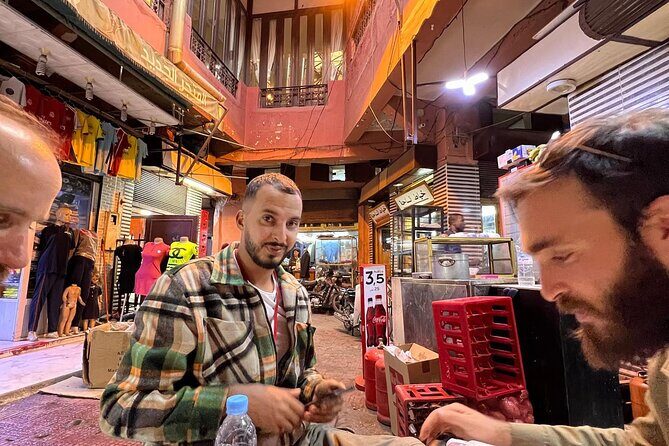 Taste Marrakech Street food tour from Medina - Setting the Scene: Meeting Point and Atmosphere