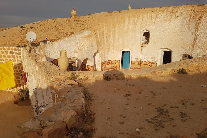 Tatouine - Cheneni - Ksar Ghuilaine - Matmata: 2 days visit - Authentic Encounters and Highlights