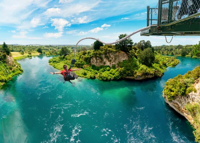 Taup: Bungy Jump and Swing Combo - Introduction: An Adrenaline-Packed Day in North Island, New Zealand