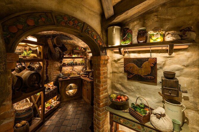 Taup to Auckland via Rotorua and Hobbiton - Hobbiton: Middle-earth Come to Life in Matamata