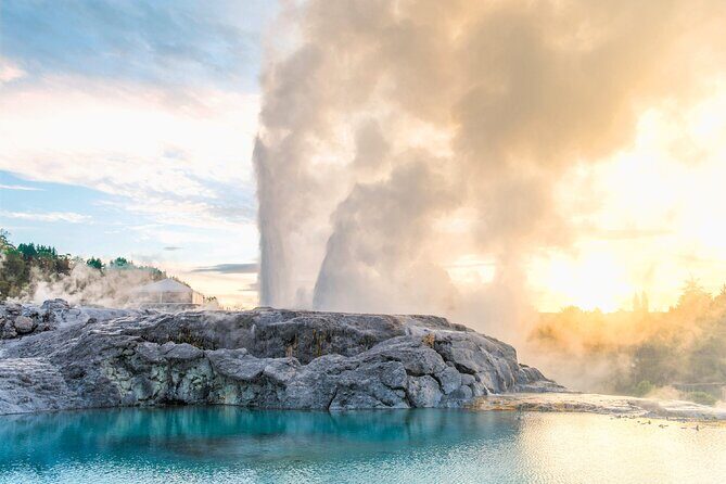 Te Puia Geothermal, Kiwi and Mori Art - Exploring Te Puia and Rotorua’s Geothermal Wonders