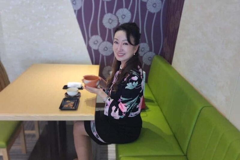 Tea ceremony experience in Japanese-style room 60min - Who Should Consider This Tour?