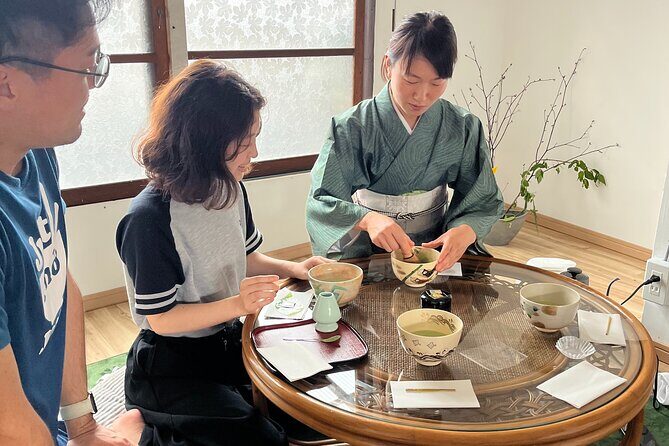 Tea Ceremony in a Century-old Japanese Town House - An In-Depth Look at the Tea Ceremony Experience