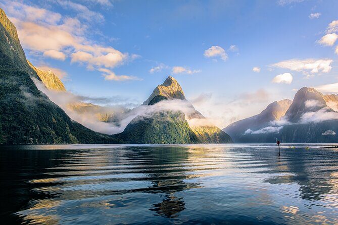 TeAnau to Queenstown via Milford Sound Tour with Cruise and Lunch - FAQ