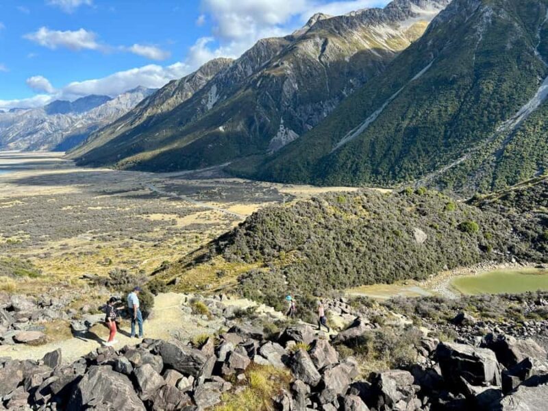 Tekapo to Queenstown via Mt Cook Small Group Tour (One Way) - Kawarau Gorge and the Roaring Meg Rapids