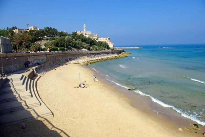 Tel Aviv : Must-See Attractions Private Walking Tour - Key Points