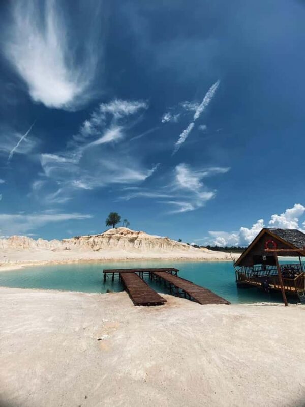 Teluk Sebong: Bintan Desert and Blue Lake Trip - Exploring Bintan’s Natural Splendors