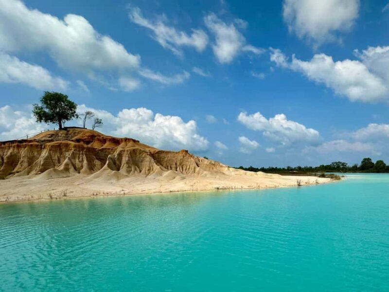 Teluk Sebong: Bintan Desert and Blue Lake Trip - What to Expect During the Tour