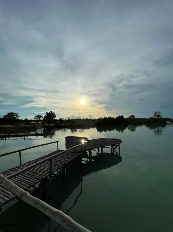 Teluk Sebong: Bintan Desert and Blue Lake Trip - Who Should Consider This Tour?