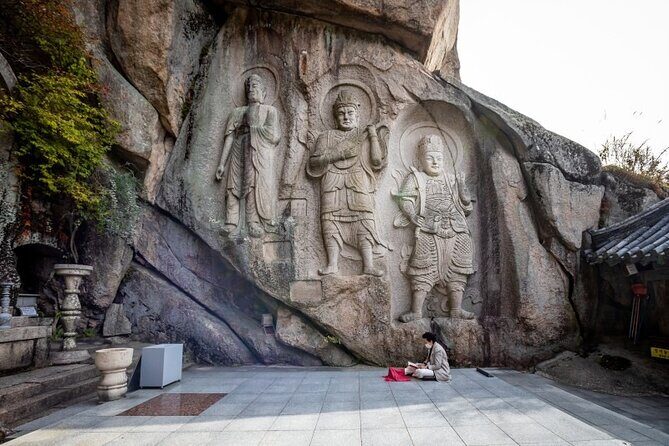 Temple Tour : Byeongpungam Seokbulsa Temple [Hiking+Cable car] - Key Points