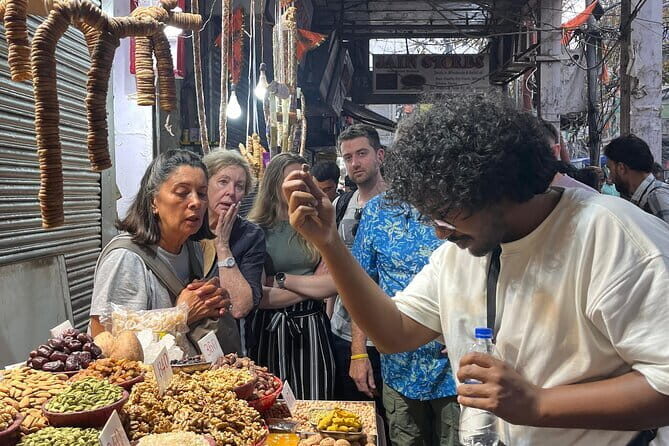 Temples and Bazars of Old Delhi Heritage Walk Tour - A Practical Introduction to Old Delhi