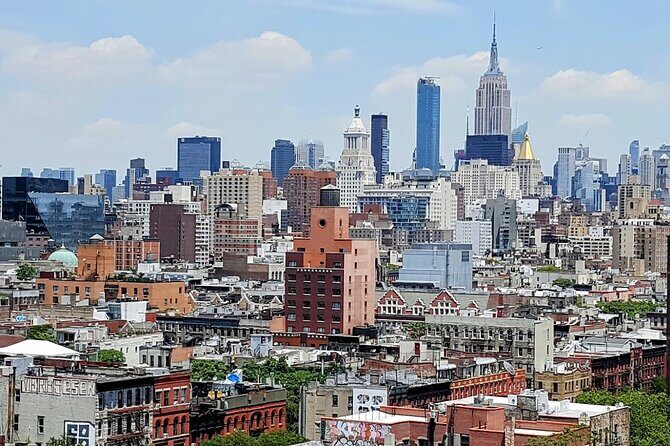 Tenement History and Immigrant Life in the Lower East Side - Chinatown and Historic Street Scenes