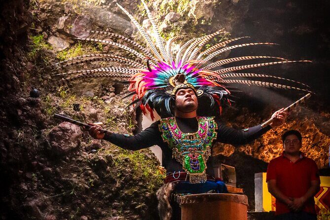 Teotihuacan guided tour, cave breakfast with CDMX transportation - An In-Depth Look at the Tour Experience