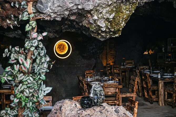 Teotihuacan guided tour, cave breakfast with CDMX transportation - Frequently Asked Questions