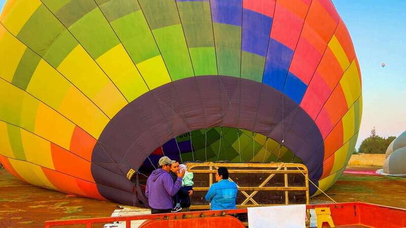 Teotihuacan: Hot Air Balloon Ride with Breakfast & Transport - Authenticity and Authentic Experiences