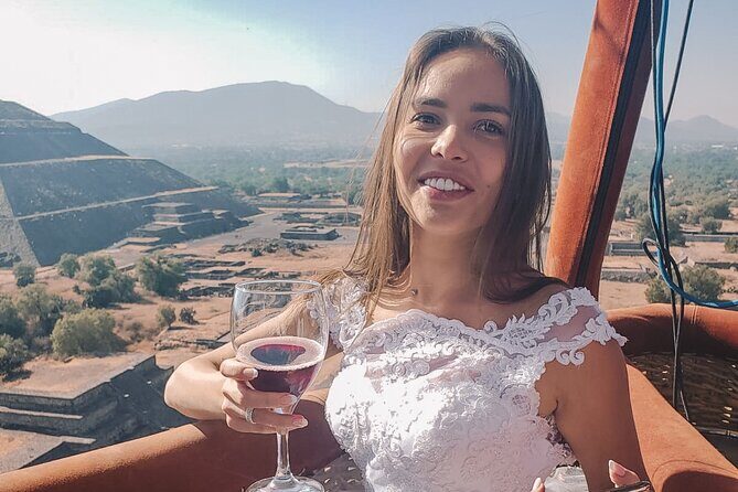 Teotihuacán: Private Tour from Mexico City - The Guide and Transport