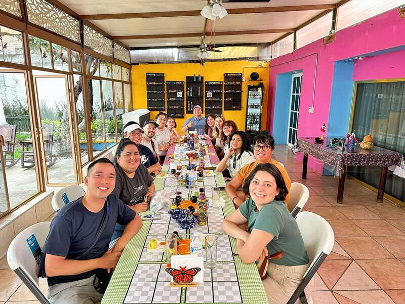 Teotihuacan Pyramids & lunch at my Grandma's house - Key Points