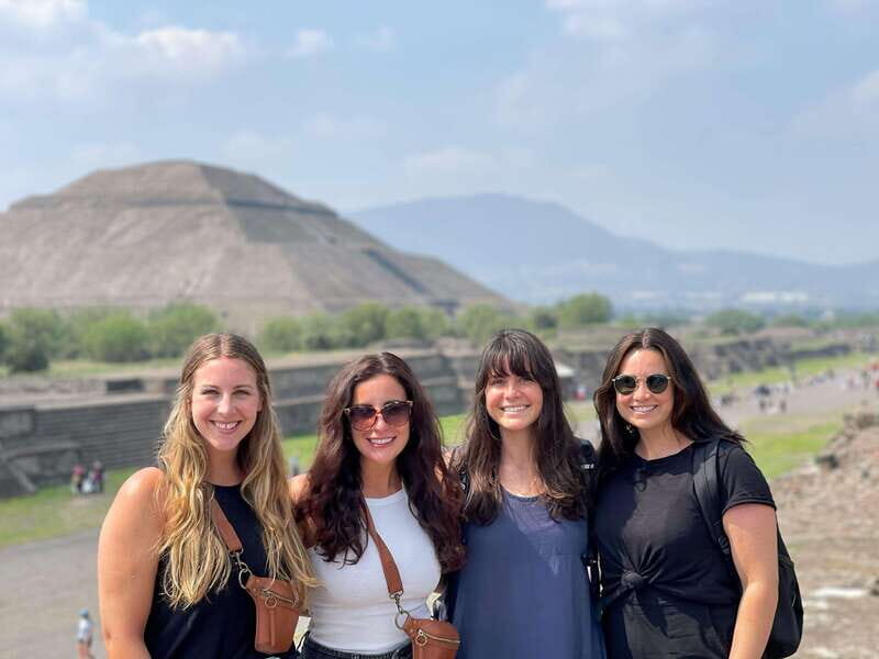 Teotihuacan Pyramids & lunch at my Grandma's house - An In-Depth Look at the Experience
