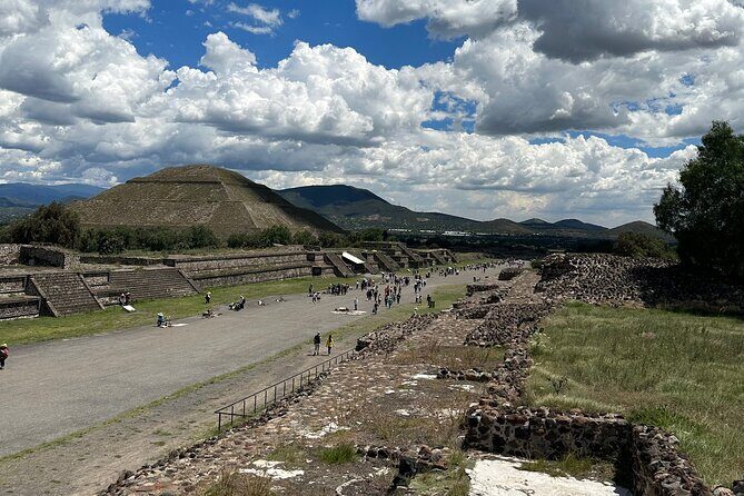 Teotihuacán Pyramids Private Tour From Mexico City - Who Would Love This Tour?